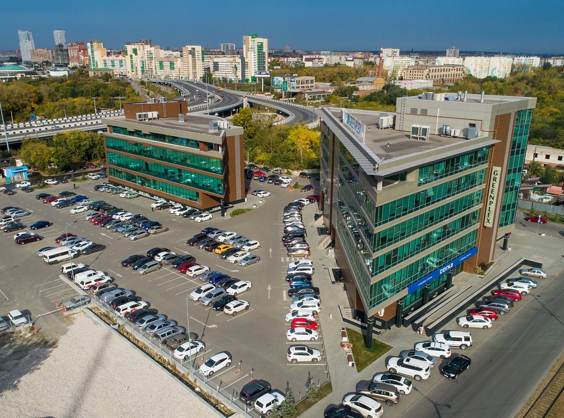 GREENPLEX-одна из самых больших парковок Челябинска